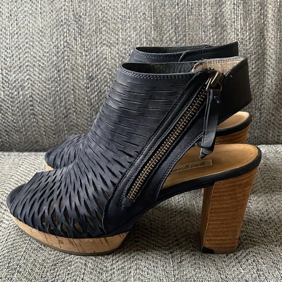 Paul Green Costa Blue Perforated Nubuck Leather Platform Sandals Booties Size: 9 - Picture 16 of 16